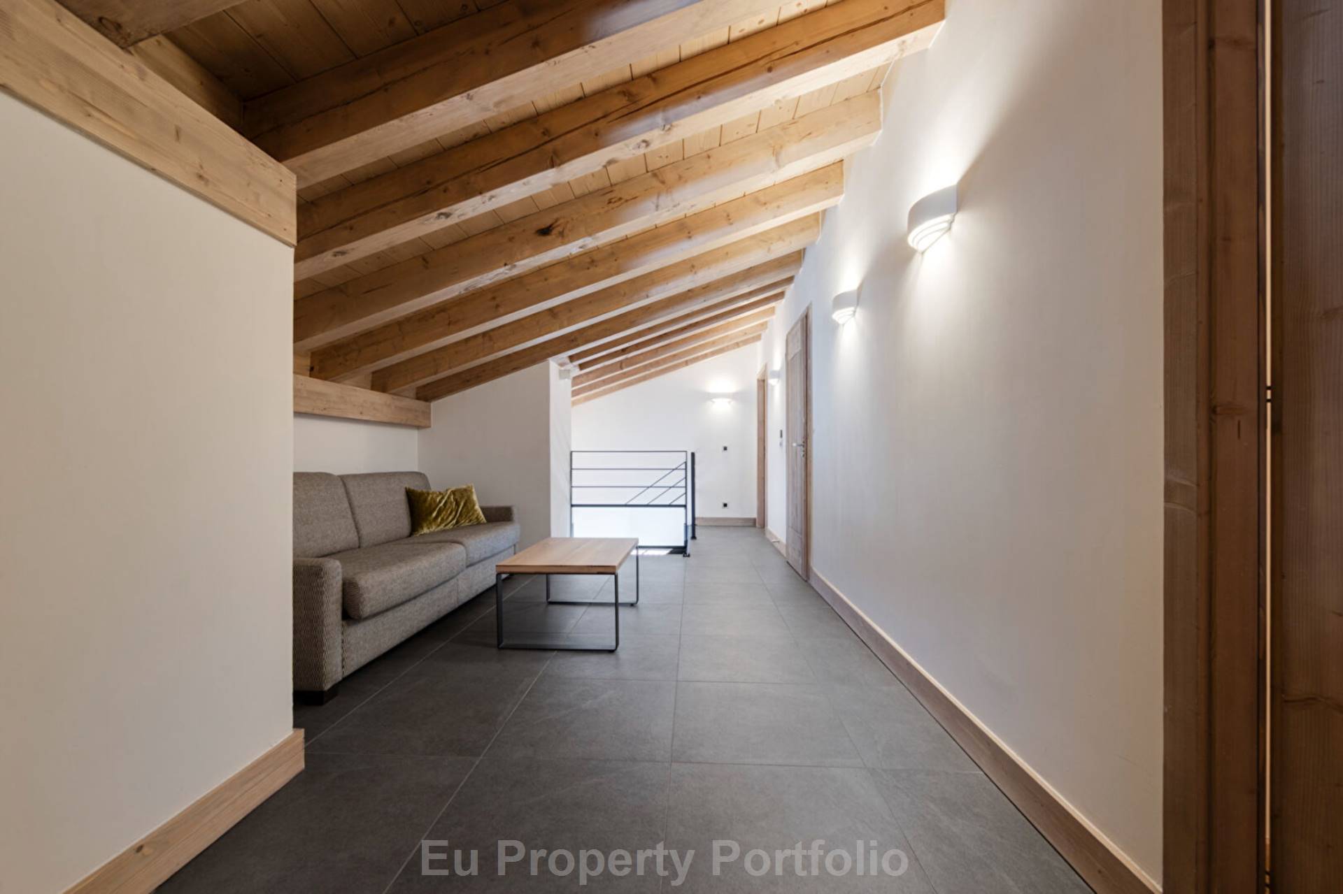 Les Eucherts, Image 17