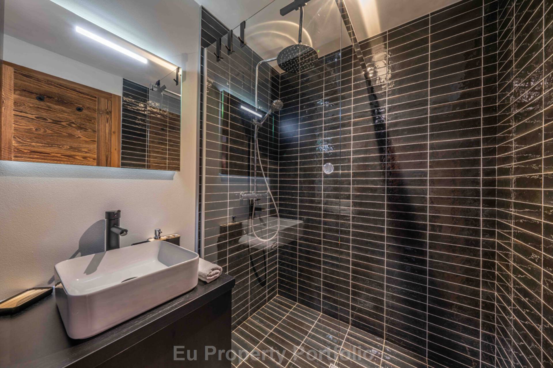 Demi-Quartier | Pont D'Arbon, Image 12