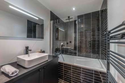 Demi-Quartier | Pont D'Arbon, Image 11