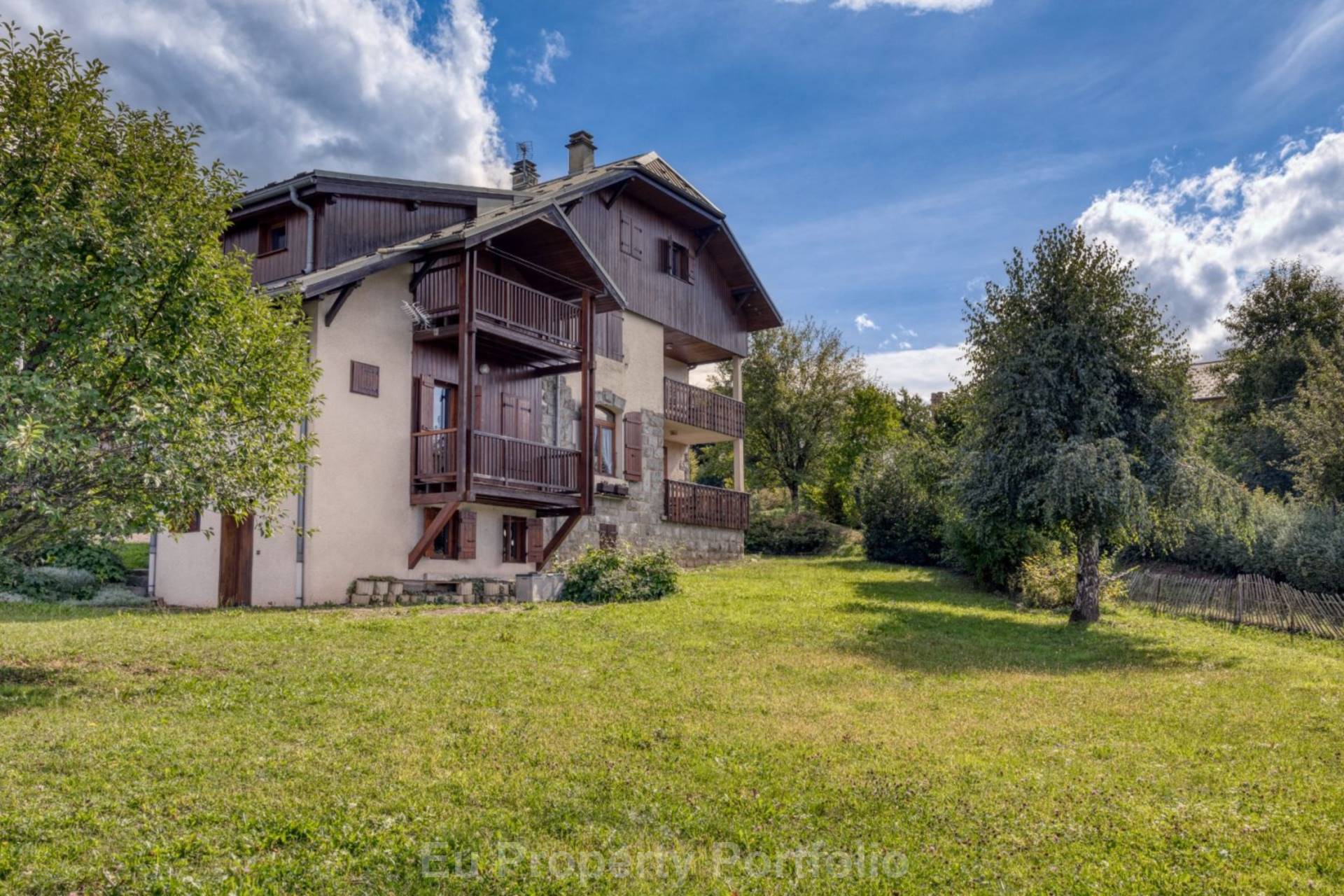 Le Tmb, Image 11