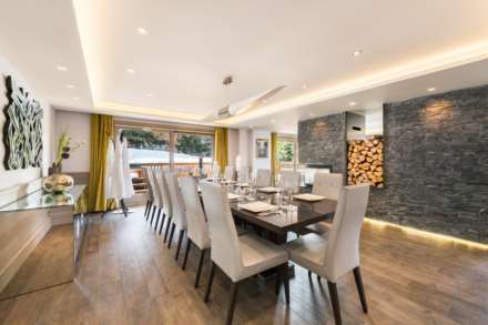 7 Bedroom Chalet, Morel