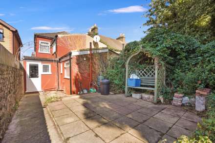 Station Road, Rainham, Image 11