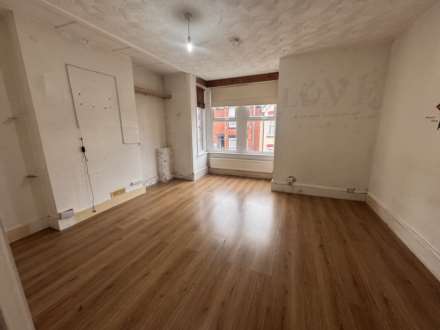 Institute Road, Chatham, Image 2