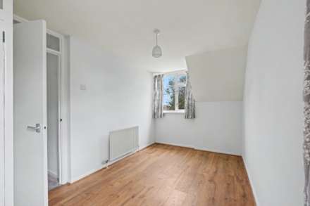 Cardinal Close, Tonbridge, Image 11