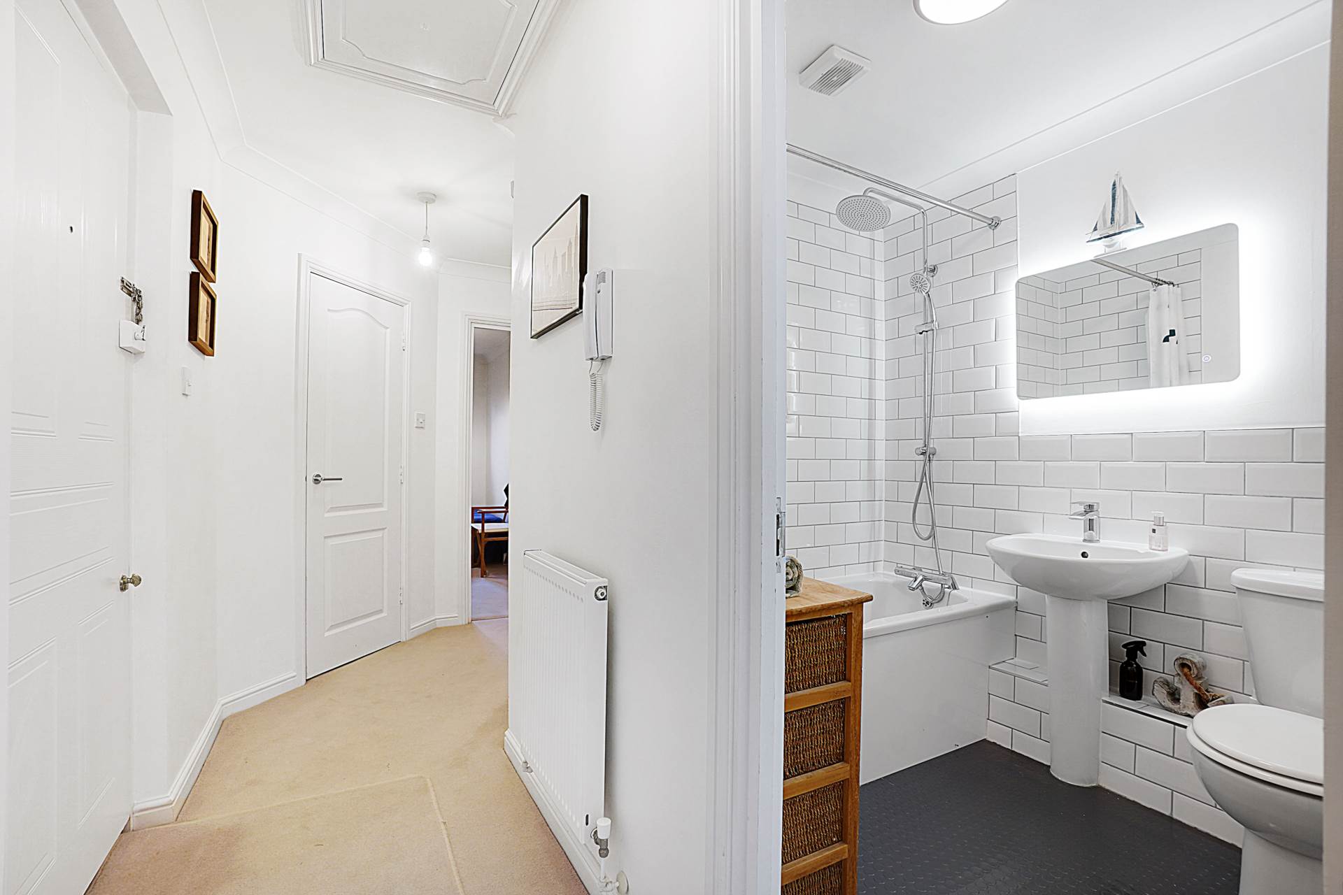 Florin Drive, Rochester, Image 10