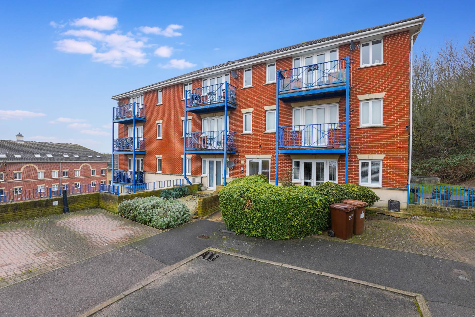 Florin Drive, Rochester, Image 6