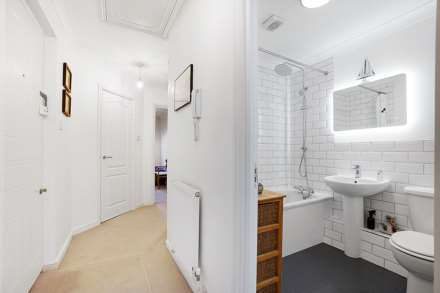 Florin Drive, Rochester, Image 10