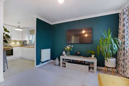 Florin Drive, Rochester, Image 2