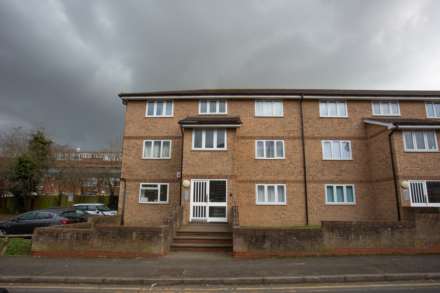 Property For Rent Fort Pitt Street, Chatham