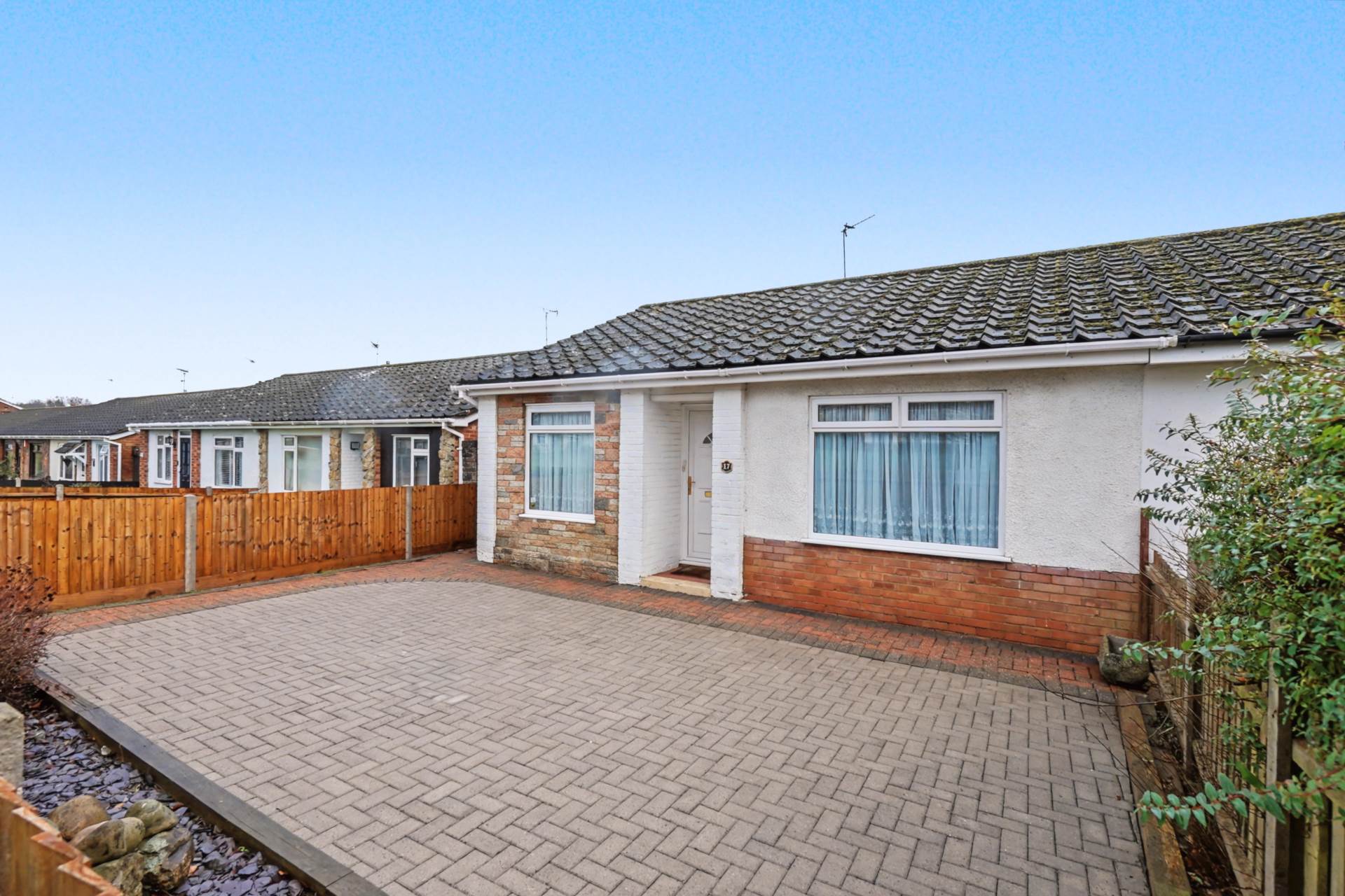 Mead Green, Chatham, Image 1