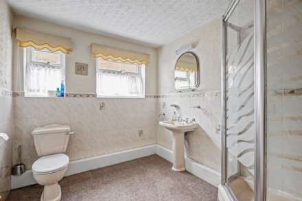 Mead Green, Chatham, Image 3