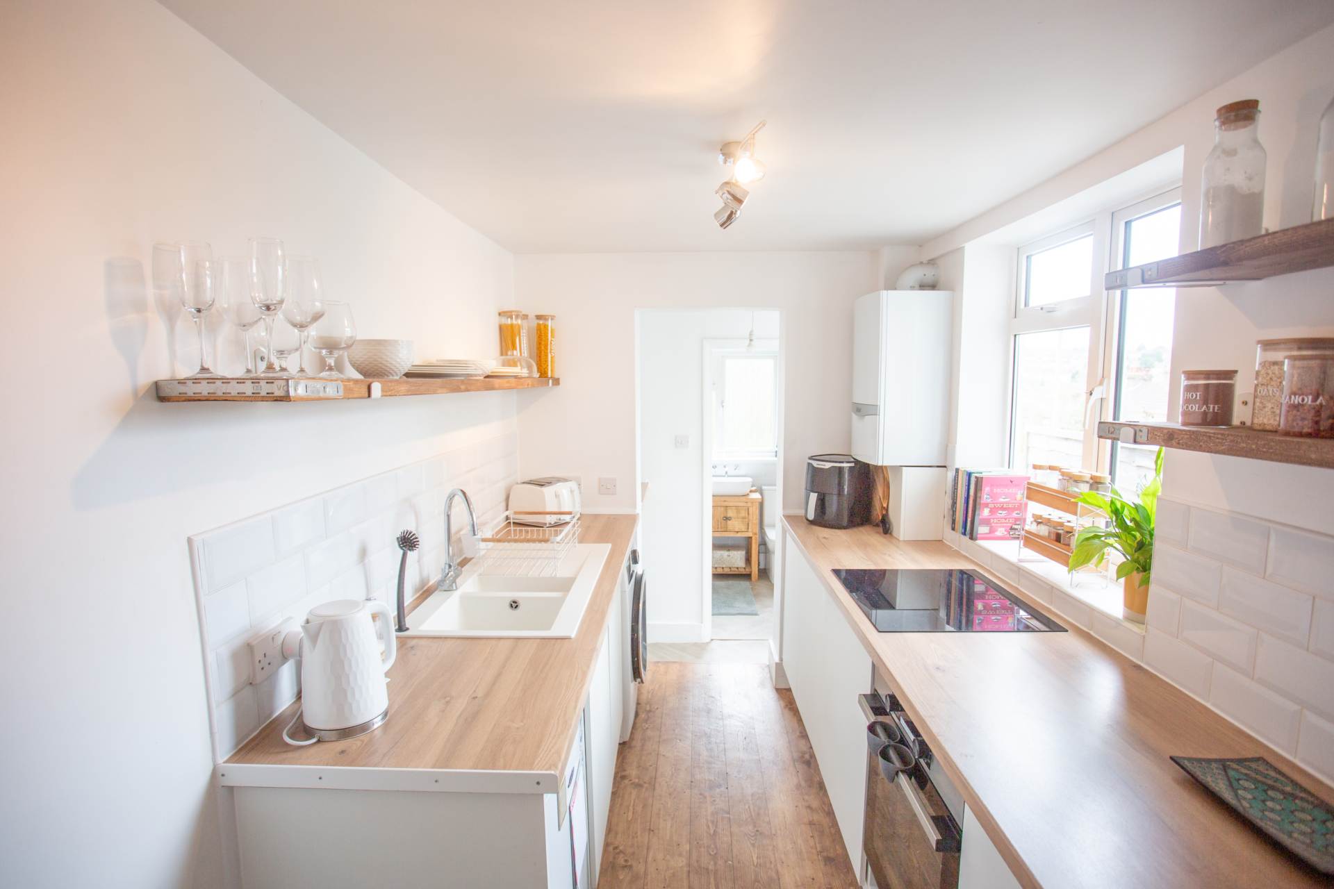 Upper Luton Road, Chatham, Image 4
