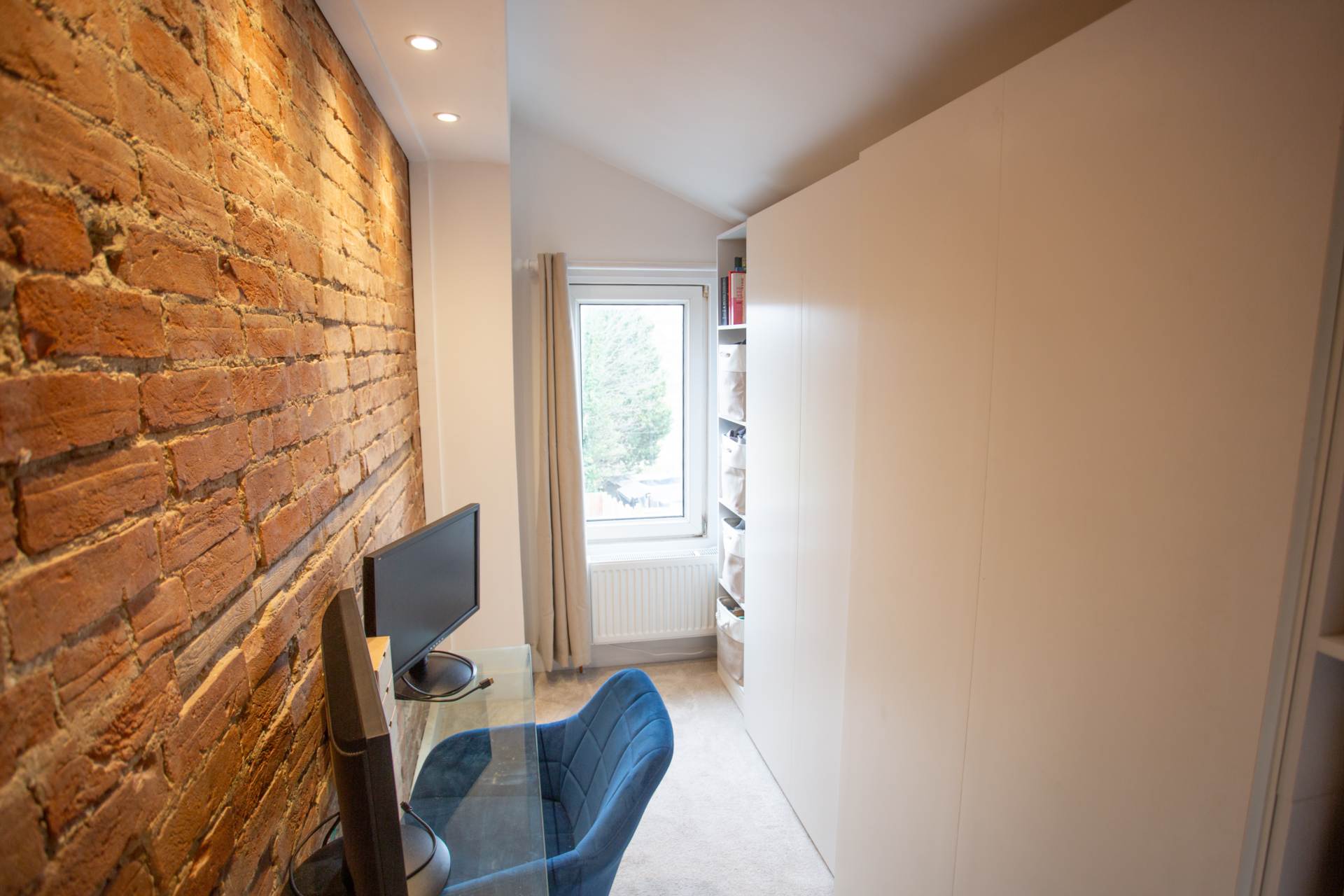 Upper Luton Road, Chatham, Image 9