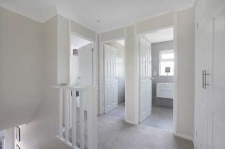 Ladywood Road, Cuxton, Image 11