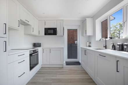 Ladywood Road, Cuxton, Image 2