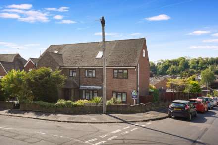 6 Bedroom Semi-Detached, William Road, Cuxton