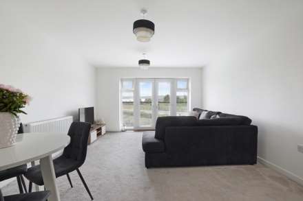 Denny House, 2 Worrall Drive, Image 9