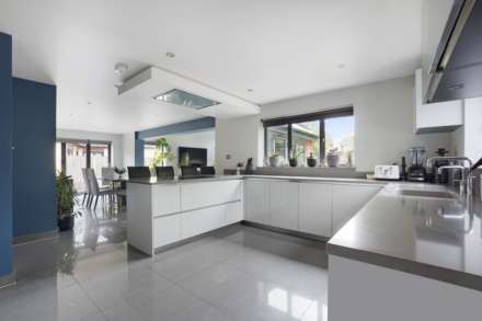 Walderslade Road, Chatham, Image 10