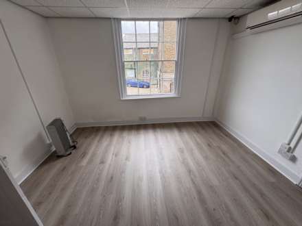 Property For Rent G7 373 High Street, Rochester