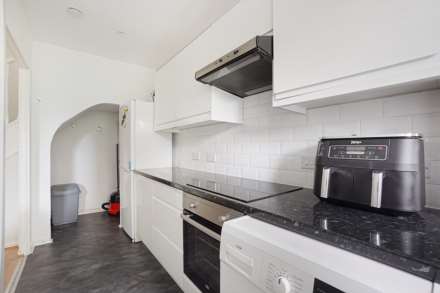 Illustrious Close, Walderslade, Image 5
