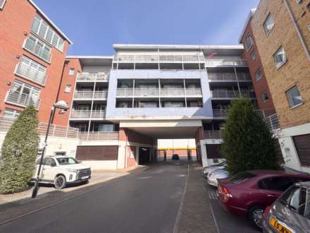 Kingfisher Meadow, Maidstone, Image 1