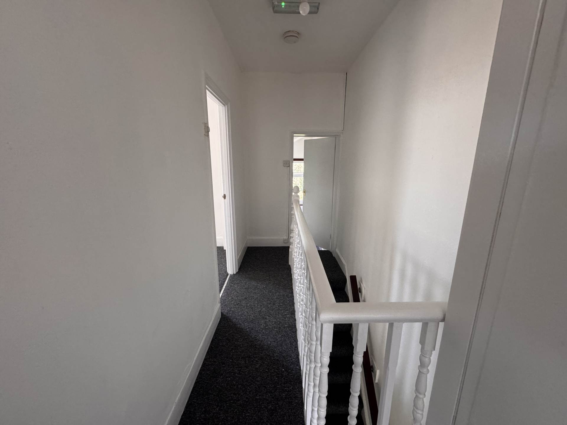 Burnt Oak Terrace, Gillingham, Image 8
