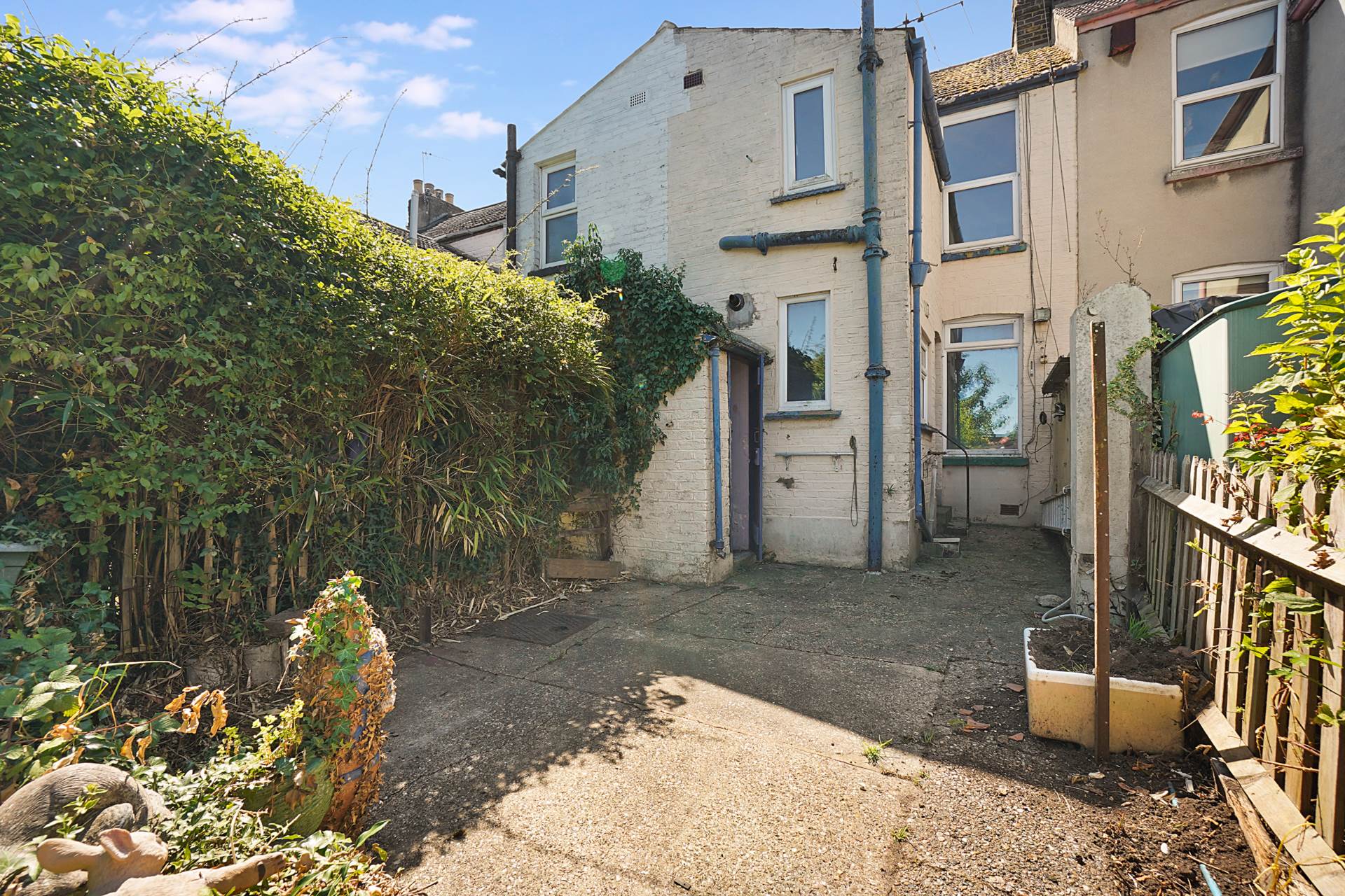 Queens Road, Gillingham, Image 14