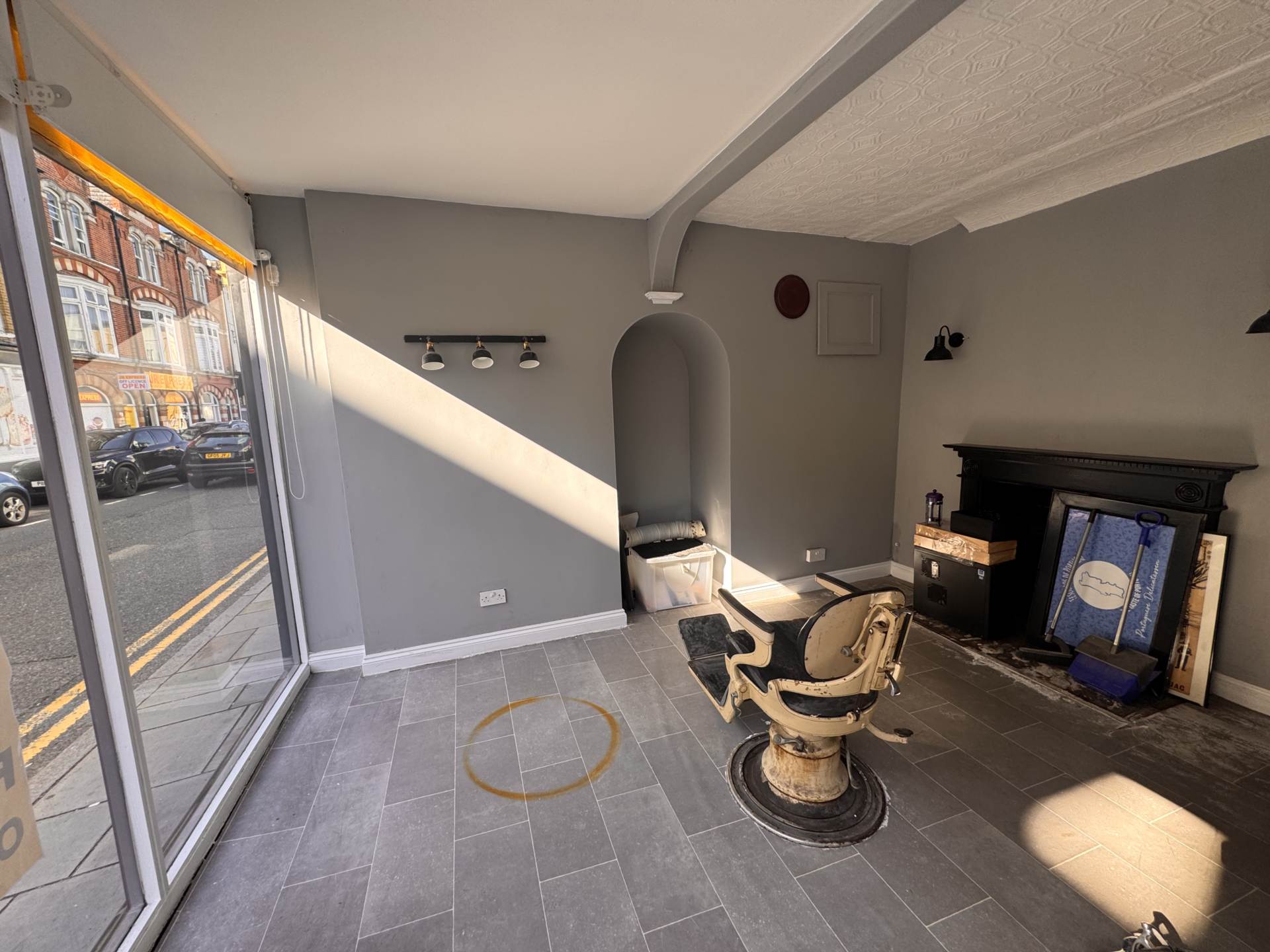 High Street, Rochester, Image 2