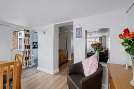 Downsview, Chatham, Image 8
