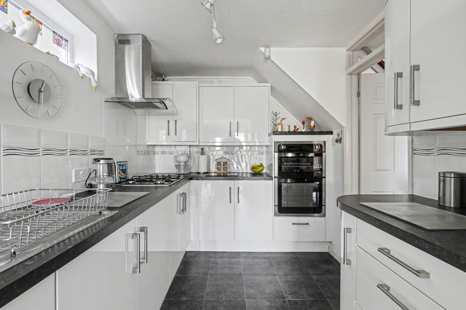 Stanford Way, Cuxton, Rochester, Image 3