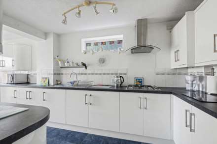 Stanford Way, Cuxton, Rochester, Image 6