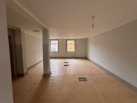 High Street, Rochester, Image 4