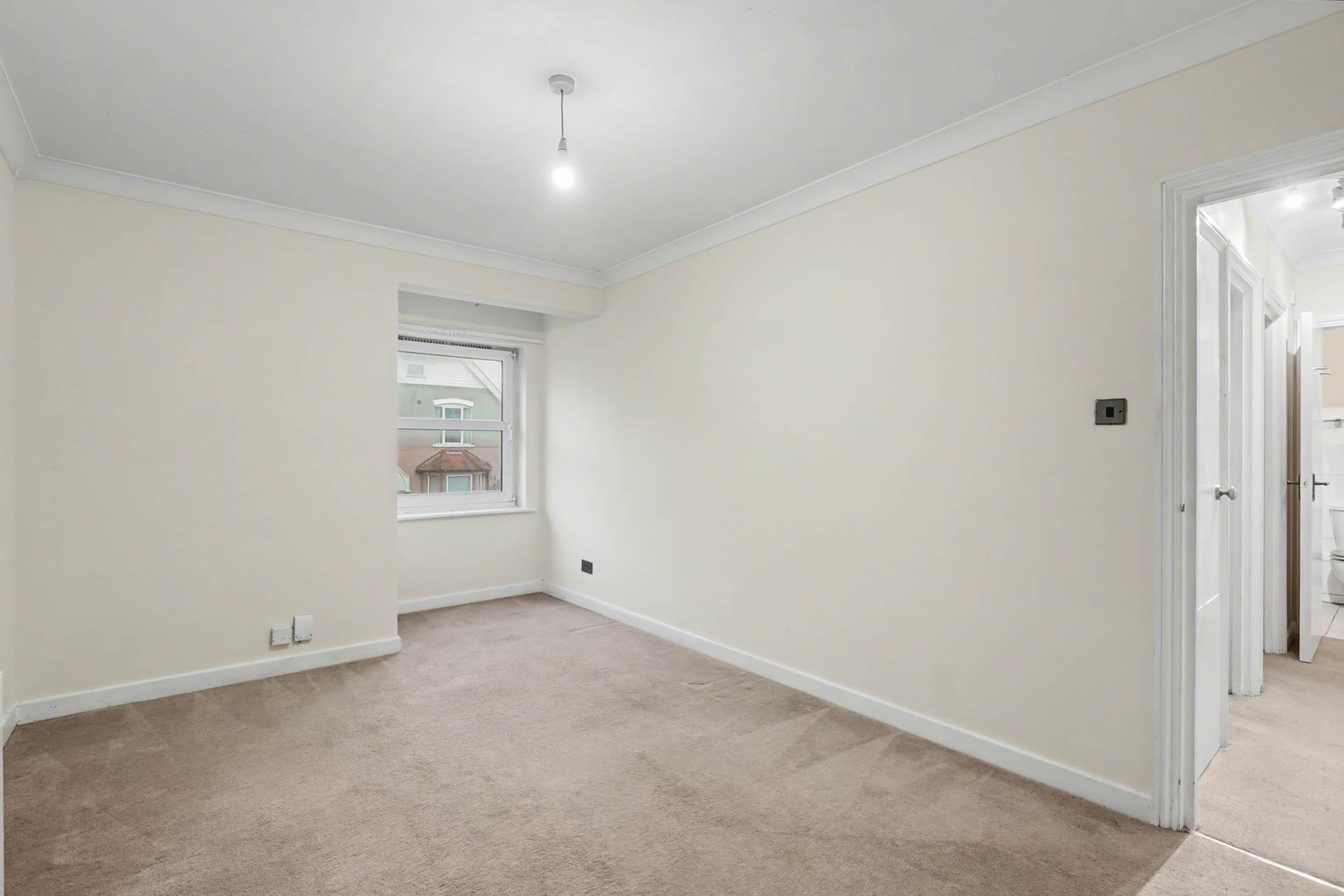 London Road, Sittingbourne, Image 6