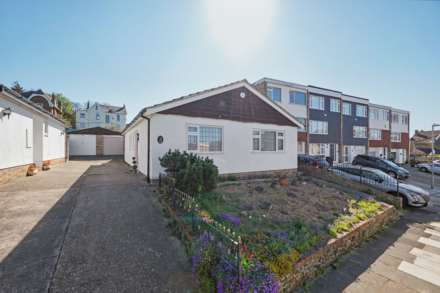 Property For Sale Elmfield Close, Gravesend
