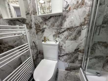 Rochester Street, Chatham, Image 5