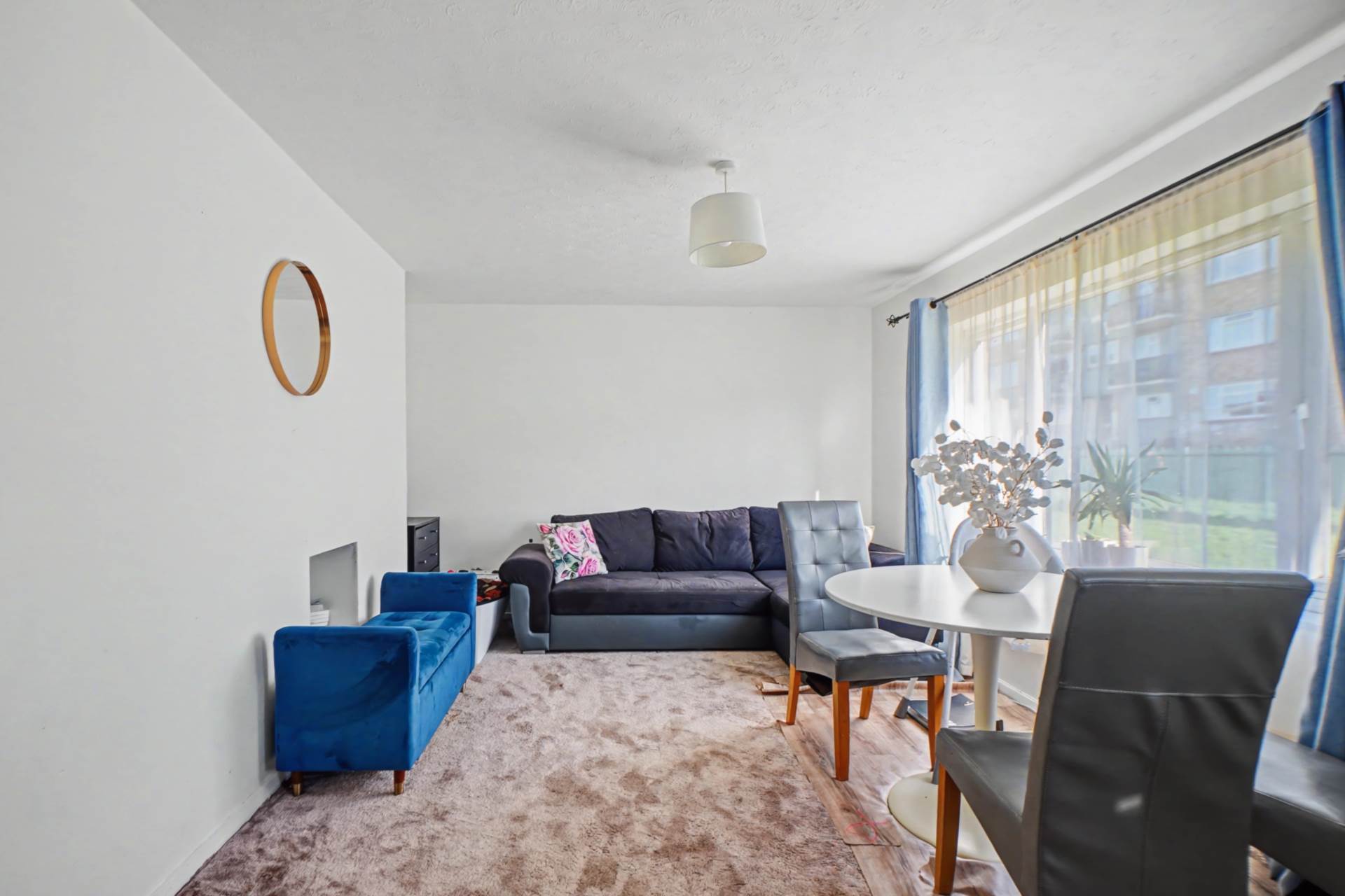 Sunderland Close, Rochester, Image 4