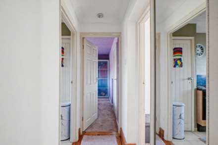 Sunderland Close, Rochester, Image 5