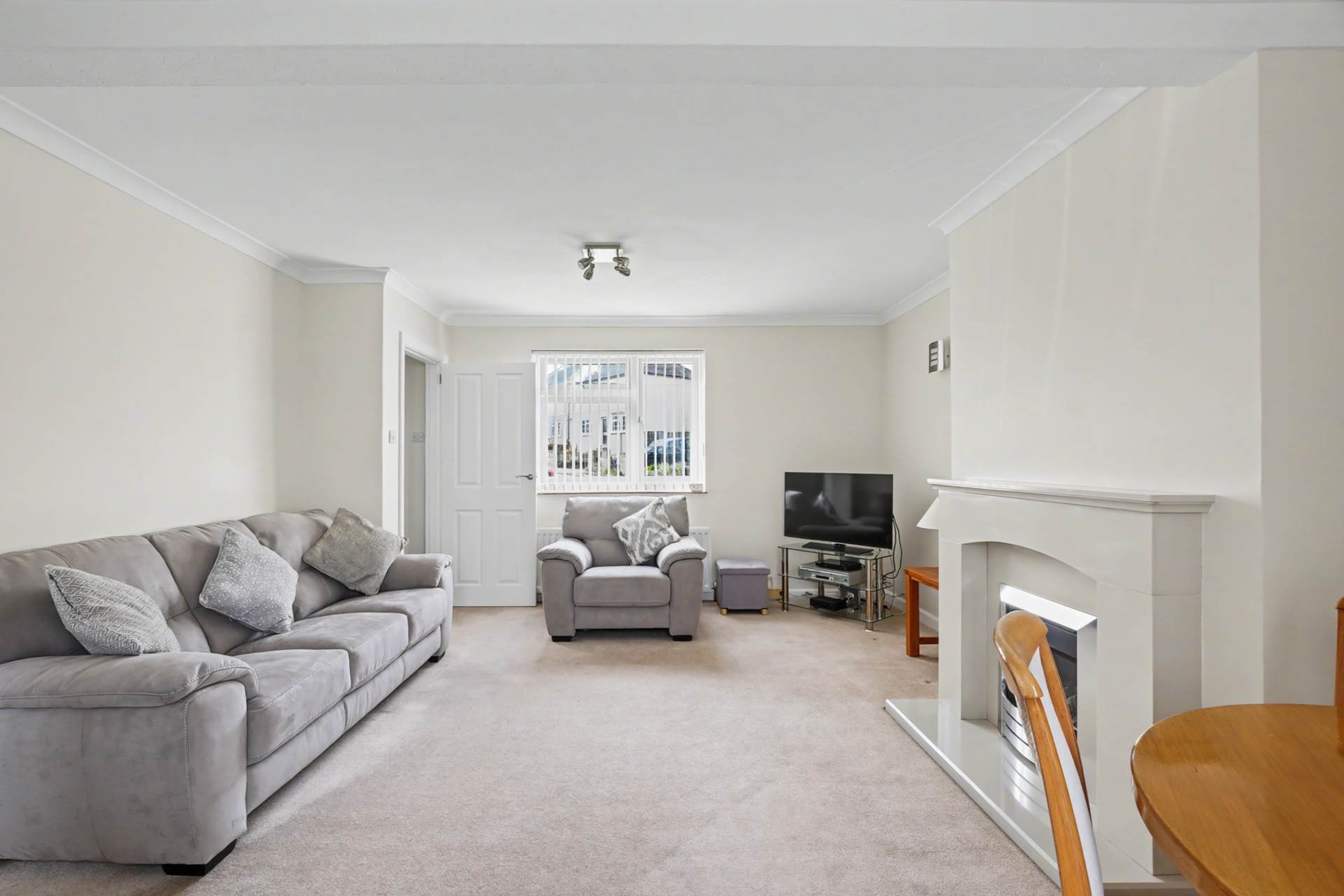 Pine Road, Strood, Image 9