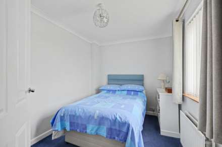 Pine Road, Strood, Image 15