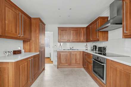 Pine Road, Strood, Image 3