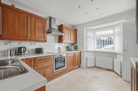 Pine Road, Strood, Image 6