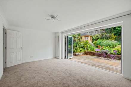 Fay Close, Rochester, Image 3