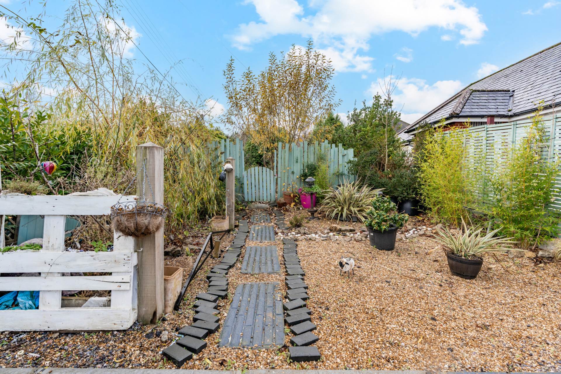 Ash Road, Longfield, Image 13