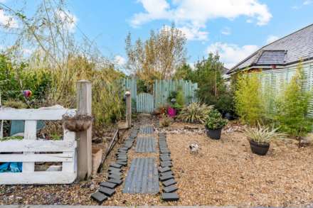 Ash Road, Longfield, Image 13