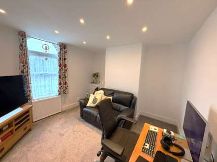 Station Road, Strood, Image 2
