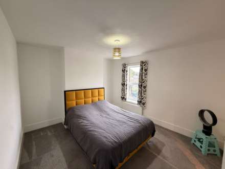 Station Road, Strood, Image 5