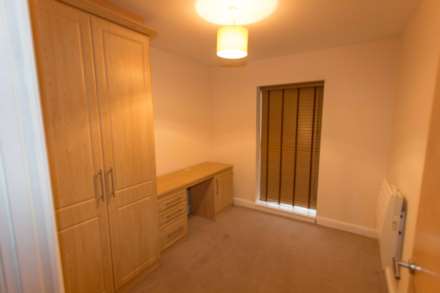 Portland Place, Greenhithe, Image 7