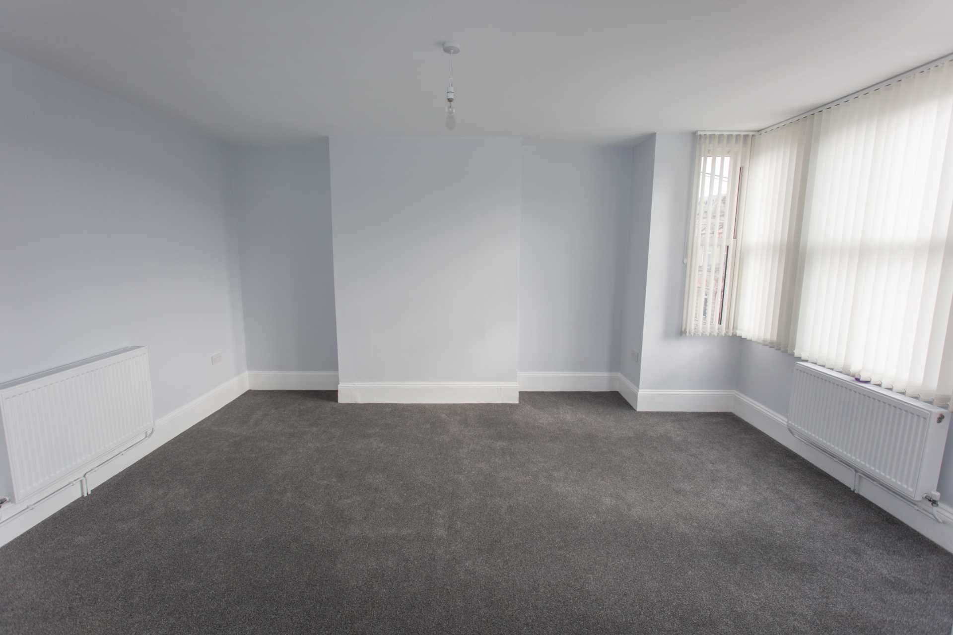 Manor Road, Chatham, Image 2