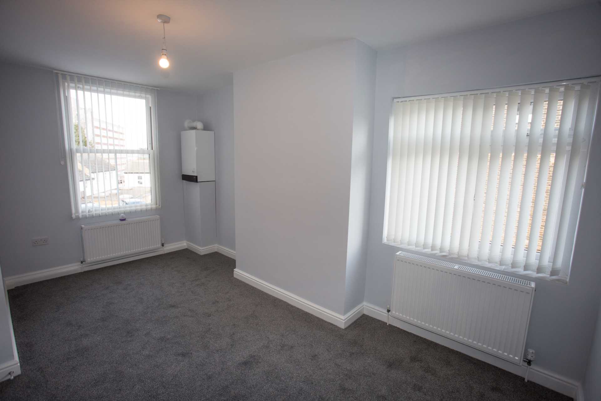 Manor Road, Chatham, Image 4