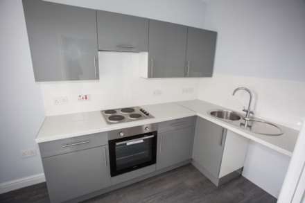 Manor Road, Chatham, Image 3
